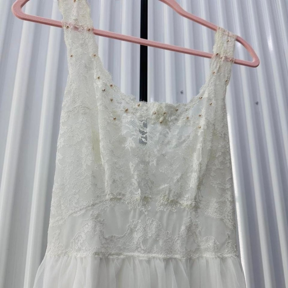 Incredible 2 Piece True Vintage Peignoir Set - Beaded Details  Faircore Coquette